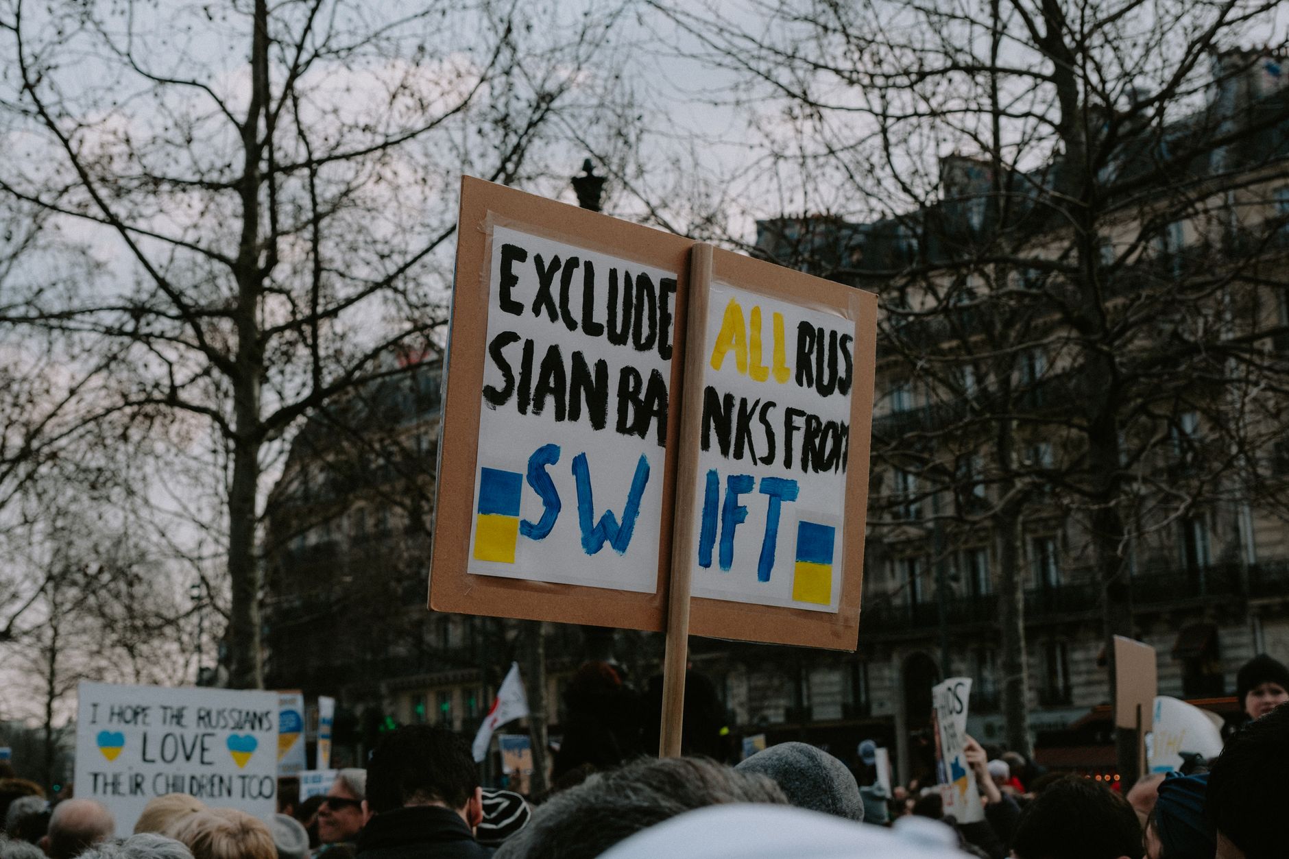 Russia sanctions law